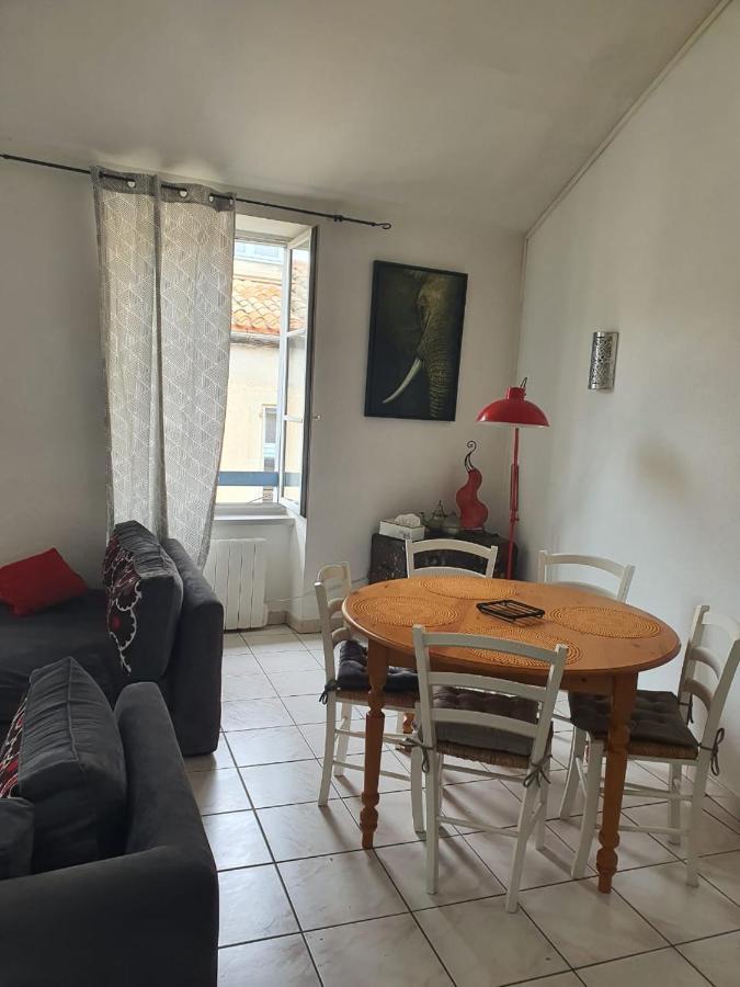 Appart Lumineux Carcassonne Centre Ville Ngoại thất bức ảnh